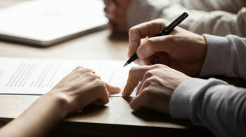 Кредиты для казахстанцев и ИП резко подорожали в начале 2026 года