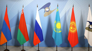 В ЕАЭС предлагают сократить внутренние барьеры и упростить контроль на границах