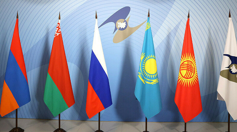 В ЕАЭС предлагают сократить внутренние барьеры и упростить контроль на границах